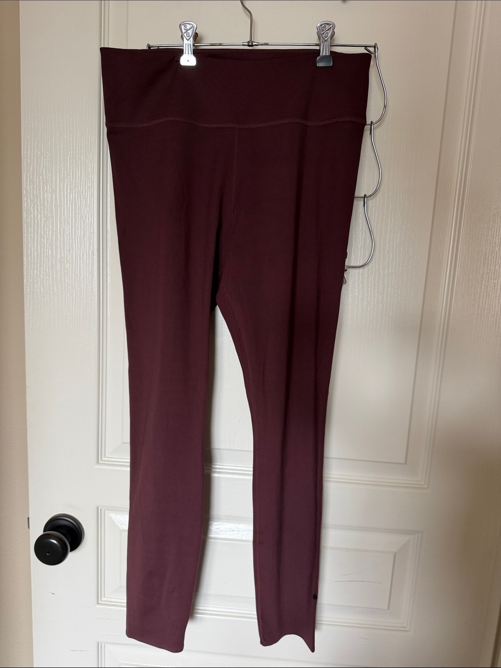 Nike Maroon High-Waist Leggings